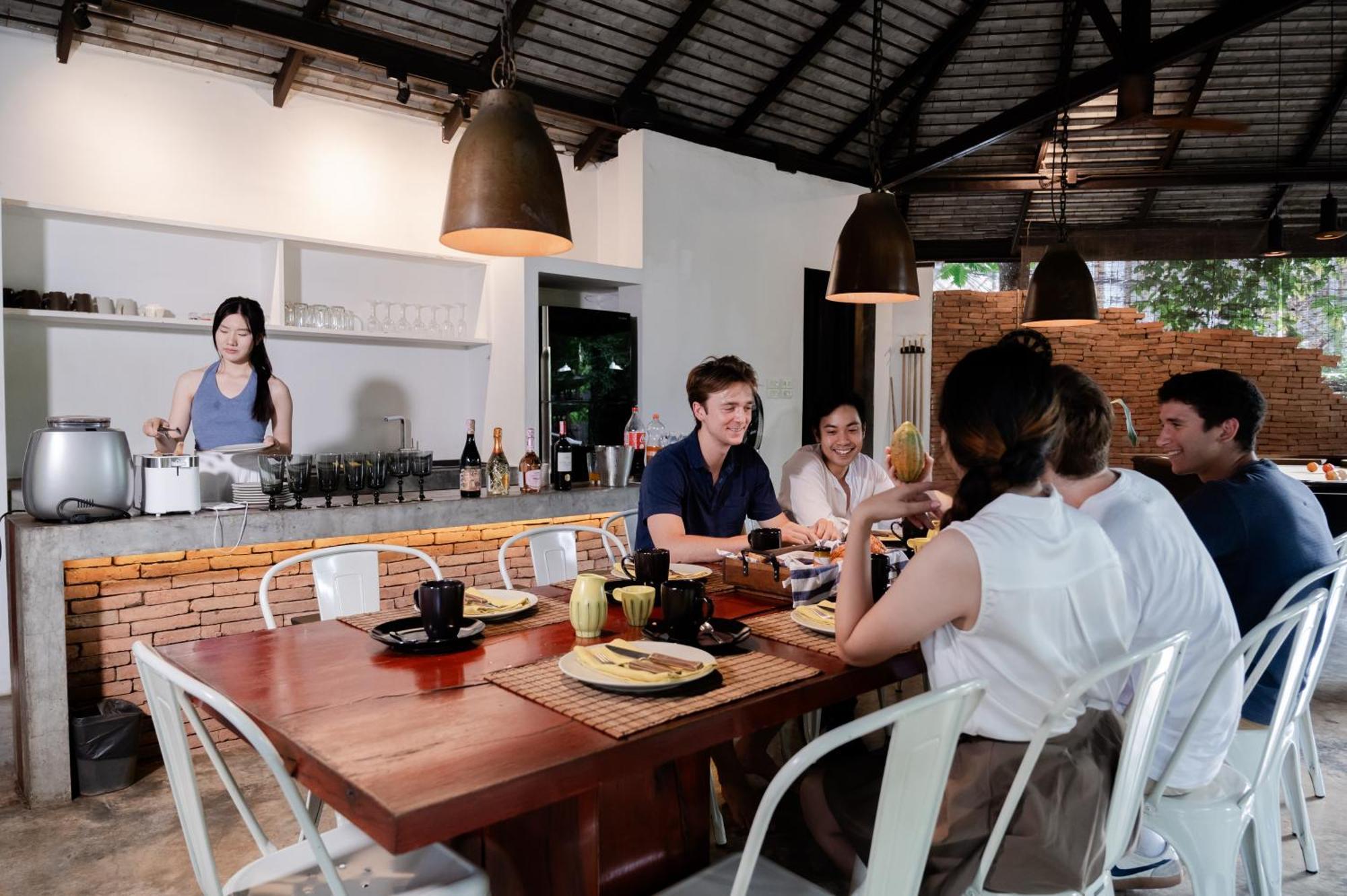 Tolani Southgate Villa Chiang Mai Extérieur photo